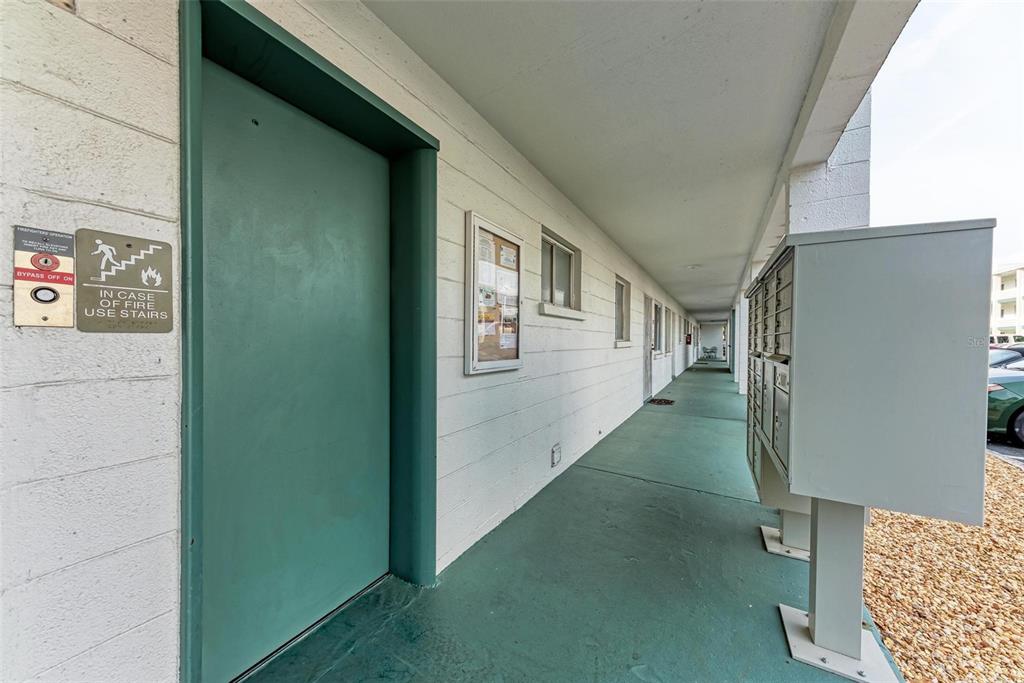 5938 Welcome Road, Unit H22 Bradenton, FL 34207 - Photo 28 of 38 a view of a porch