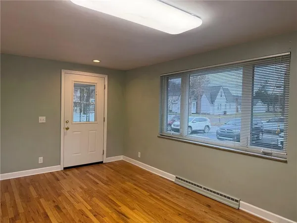 $2,185 | 3122 Carson Avenue, Murrysville, PA 15668