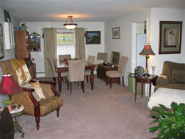 79 MacArthur Road Stoneham, MA 02180 - Photo 5 of 20 Gallery Image 5