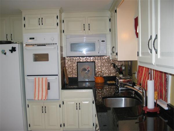 79 MacArthur Road Stoneham, MA 02180 - Photo 9 of 20 Gallery Image 9