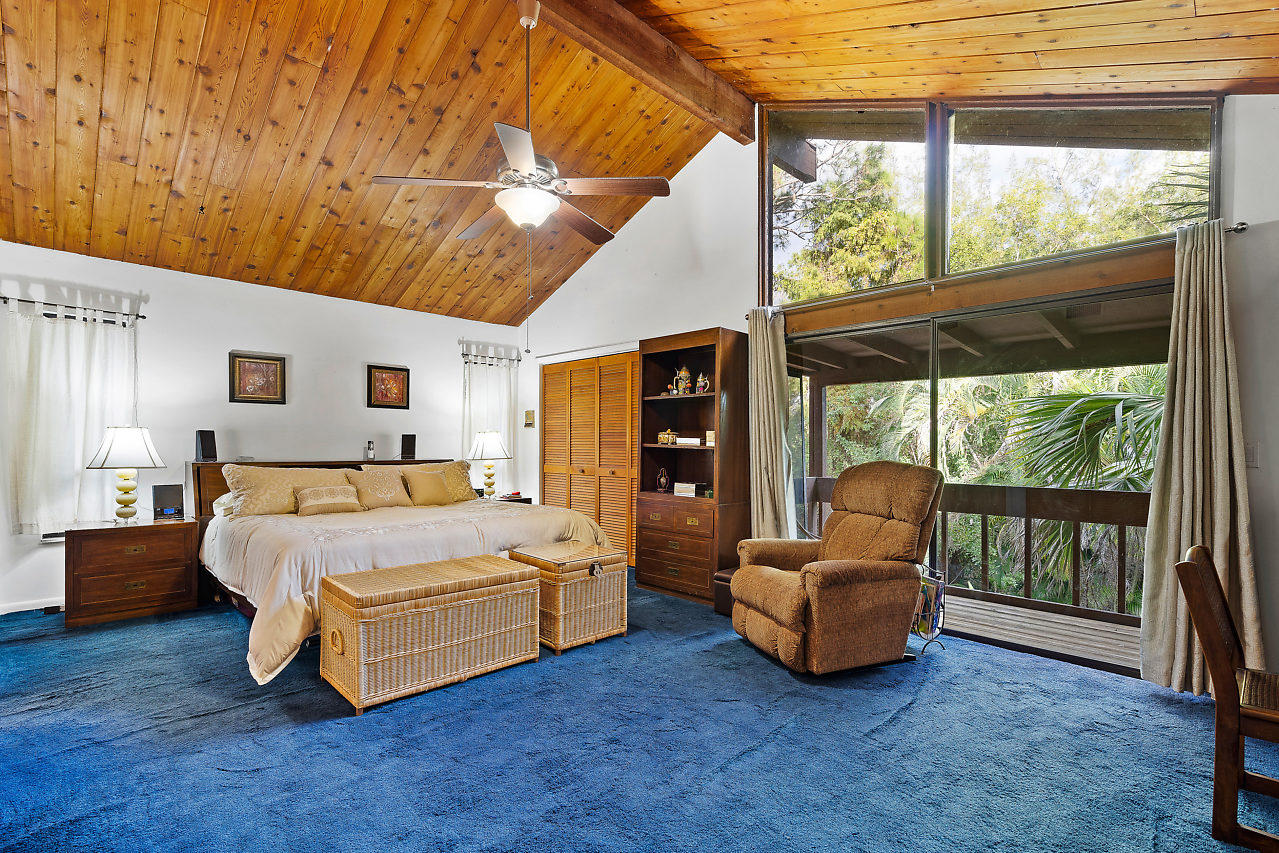 7479 Southeast Rivers Edge Street Jupiter, FL 33458 - Photo 20 of 39 Master bedroom