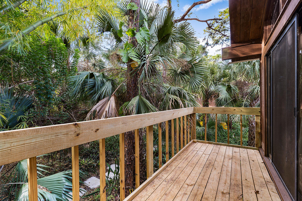 7479 Southeast Rivers Edge Street Jupiter, FL 33458 - Photo 25 of 39 Balcony