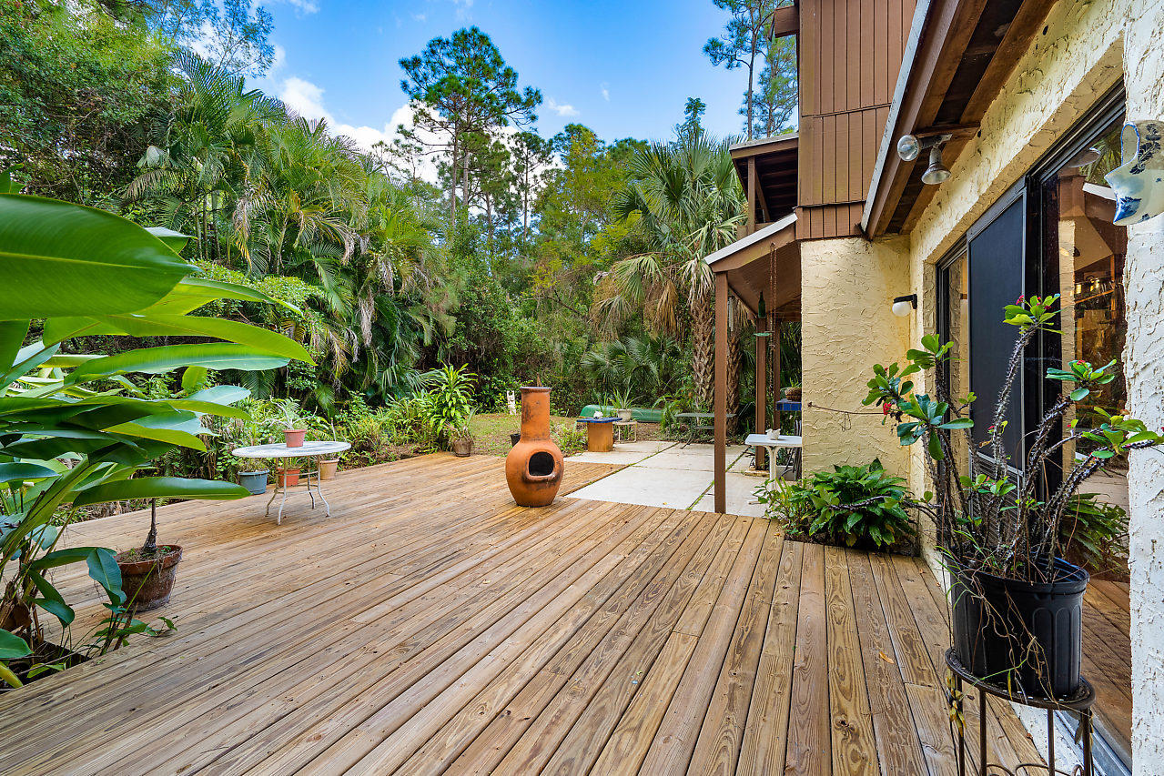 7479 Southeast Rivers Edge Street Jupiter, FL 33458 - Photo 29 of 39 Deck