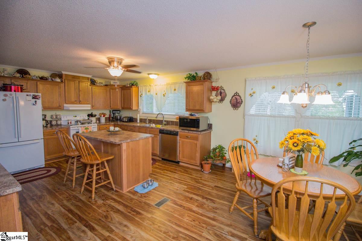 709 State Rd S-4-740 Honea Path, SC 29654 - Photo 10 of 22