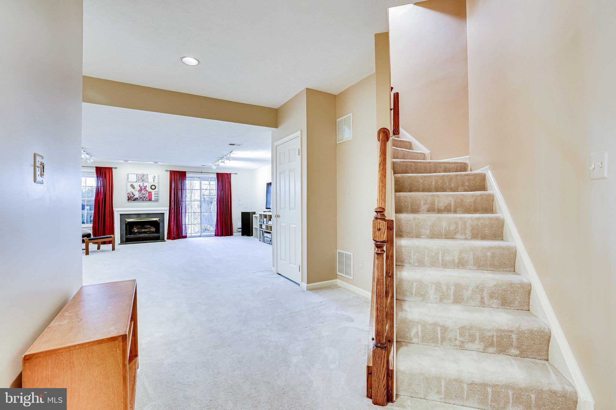 1223 Woodbrook Court Reston, VA 20194 - Photo 53 of 86 Let's go to the ground level