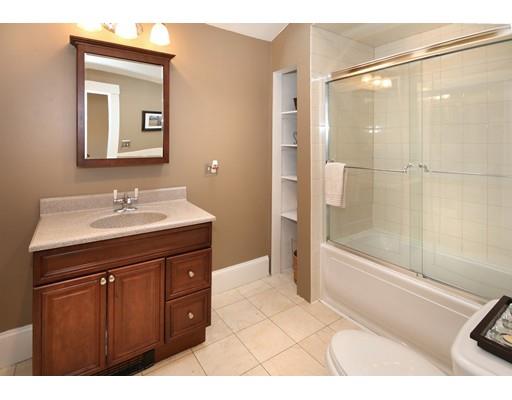 8 Hadasah Way Hull, MA 02045 - Photo 10 of 26
