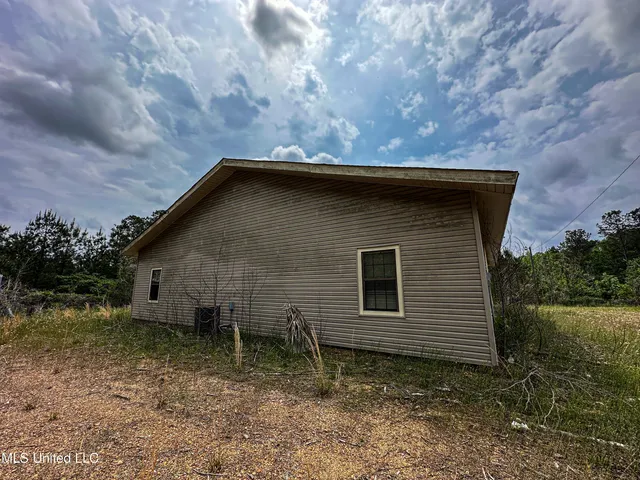 $85,000 | 1 Highway 14, Louisville, MS 39339