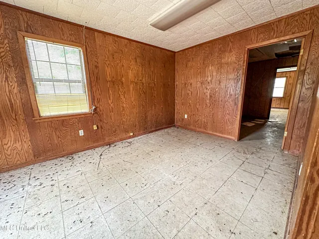 $85,000 | 1 Highway 14, Louisville, MS 39339