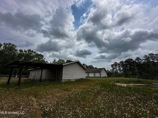 $85,000 | 1 Highway 14, Louisville, MS 39339