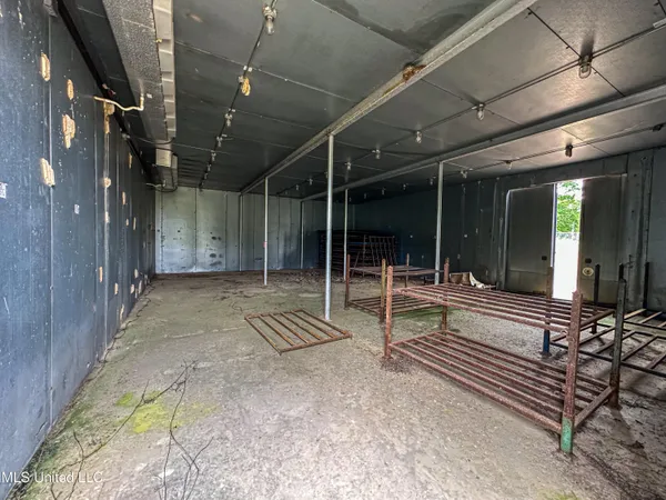 $74,800 | 1 Highway 14, Louisville, MS 39339