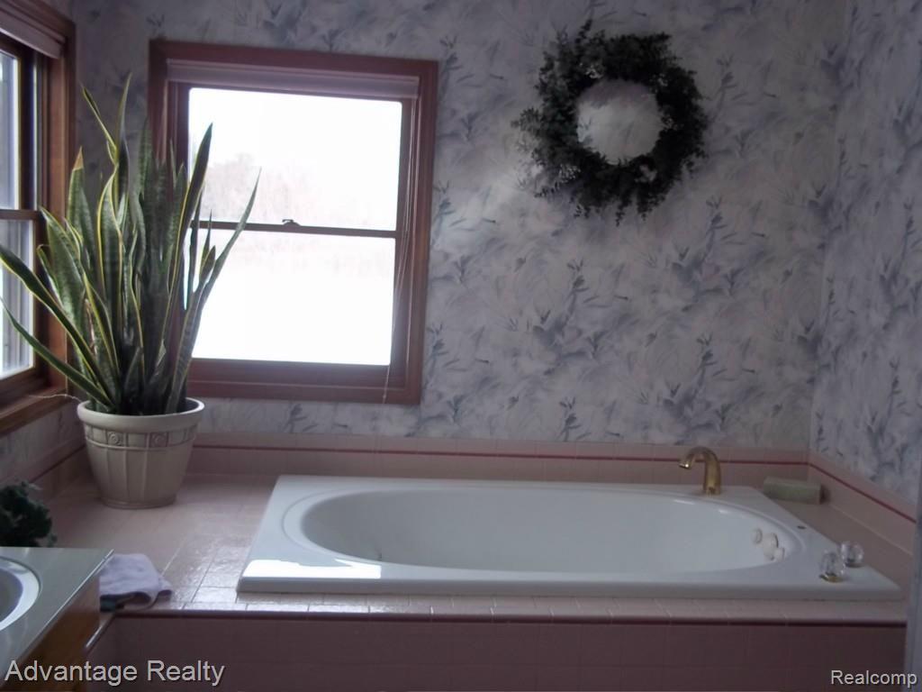 5177 Bowman Road St. Clair, MI 48079 - Photo 19 of 60 NIEMI BOWMAN 037.jpg