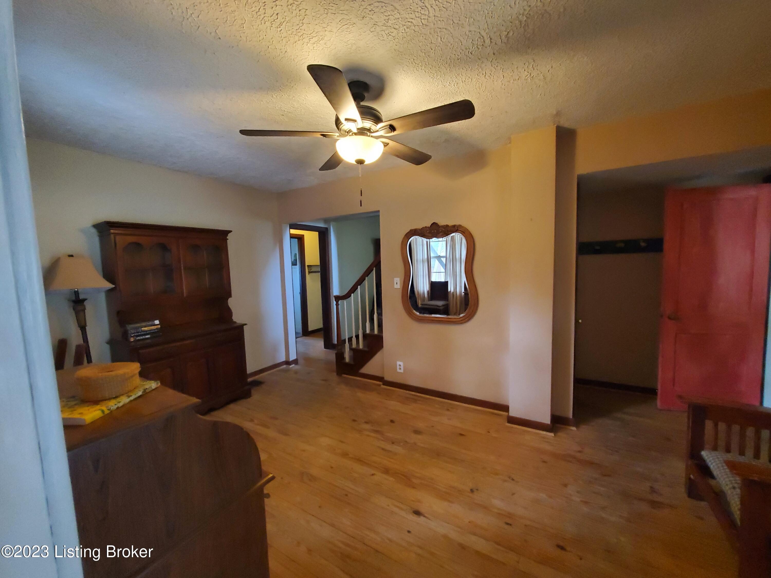 8820 Ferndale Road Louisville, KY 40291 - Photo 14 of 46 20231018_142036