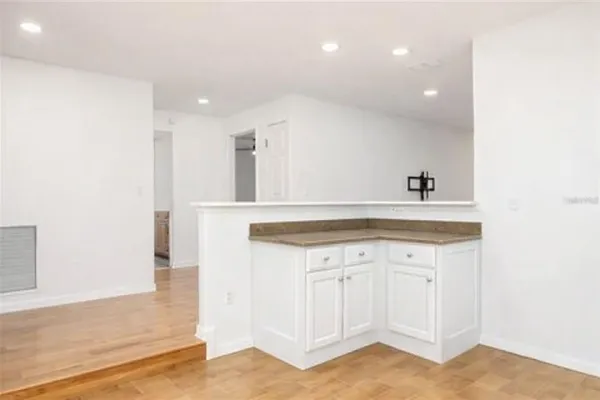 $3,700 | 22481 Southshore Drive, Land O' Lakes, FL 34639