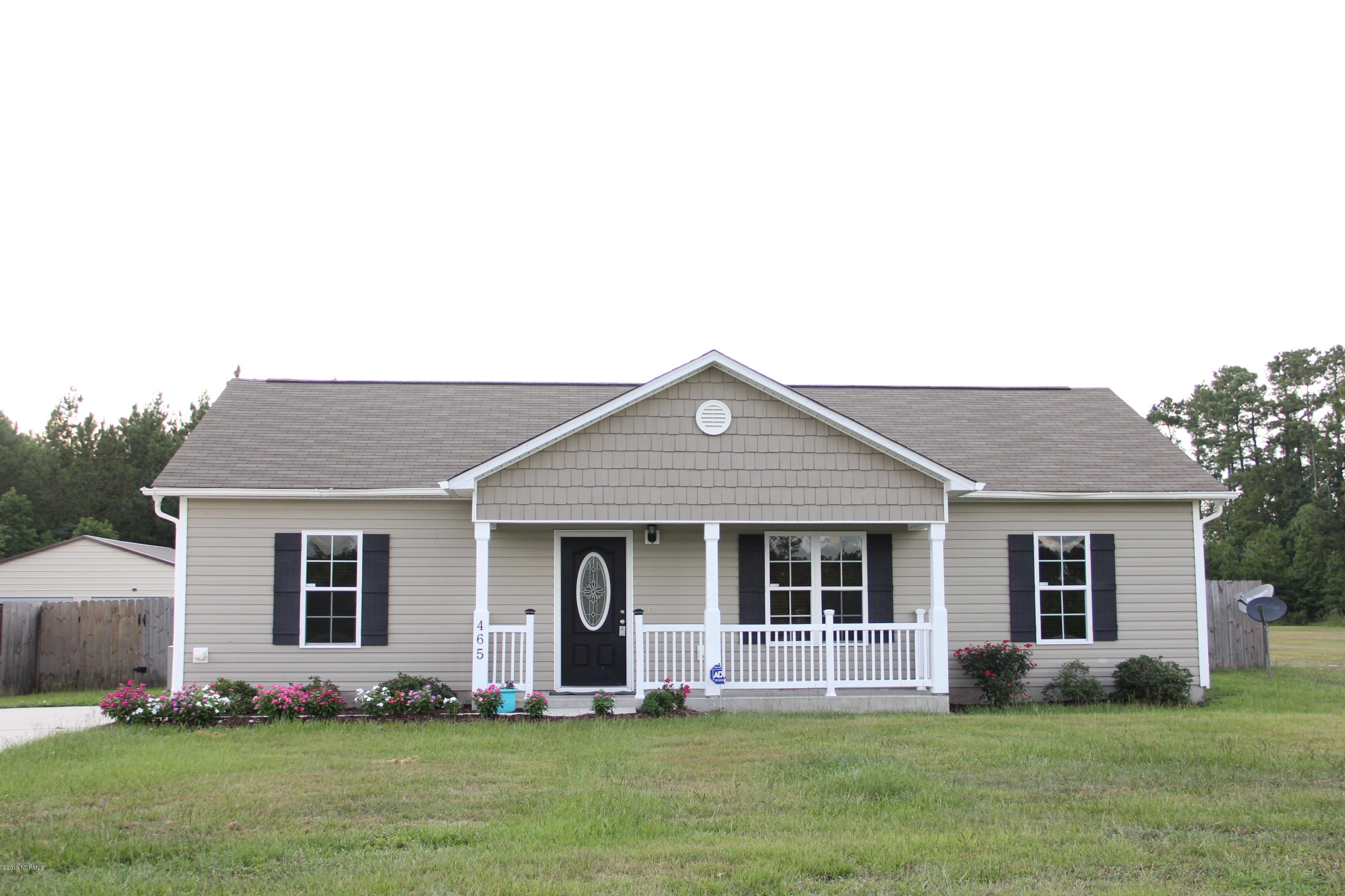 465 Spring Hill Road Maysville, NC 28555 - Photo 1 of 29 IMG_9284