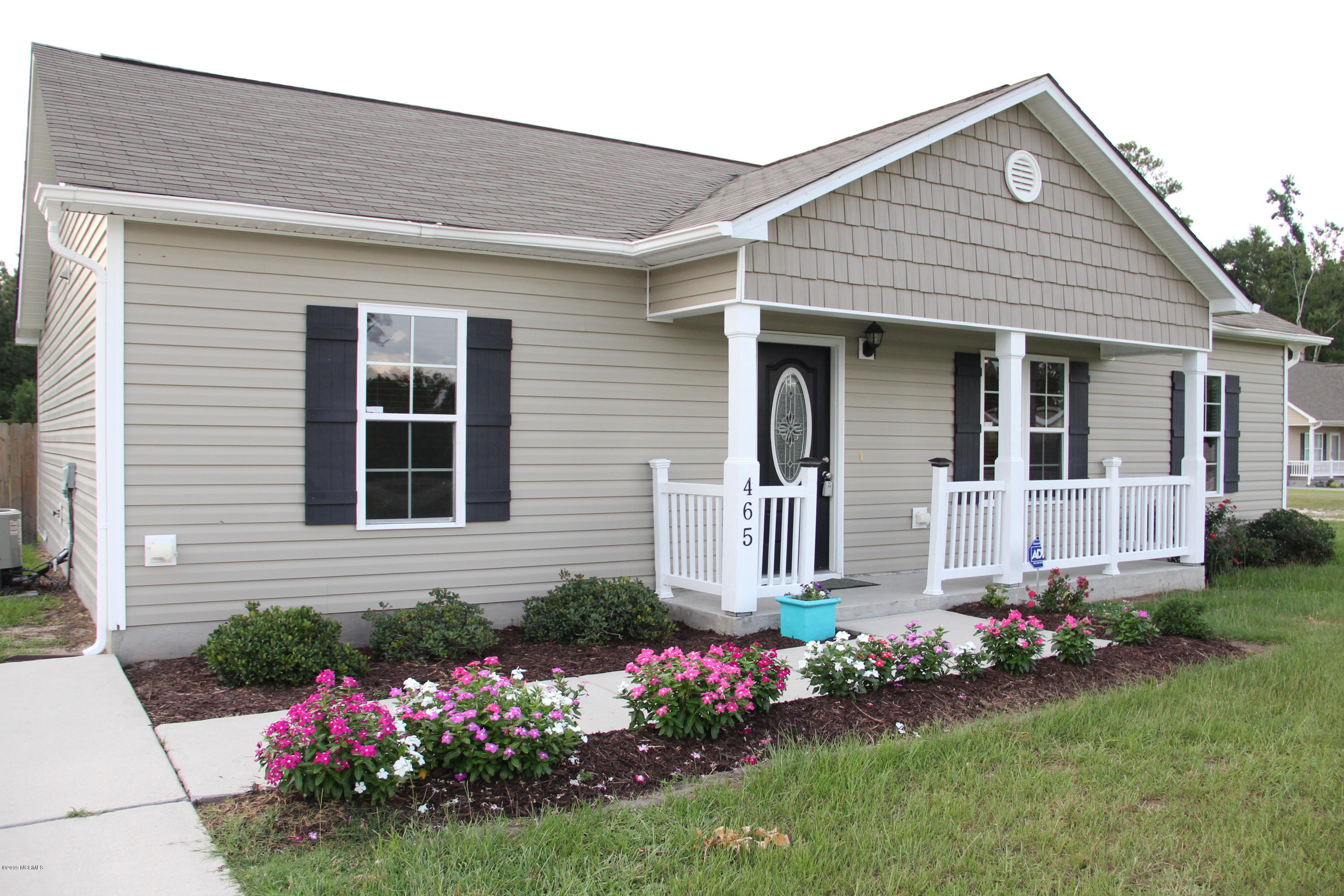 465 Spring Hill Road Maysville, NC 28555 - Photo 2 of 29 IMG_9282