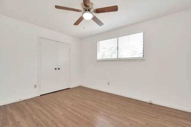 $1,950 | 4743 Sabrina Drive, Houston, TX 77066