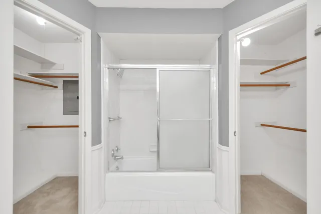 $1,950 | 4743 Sabrina Drive, Houston, TX 77066