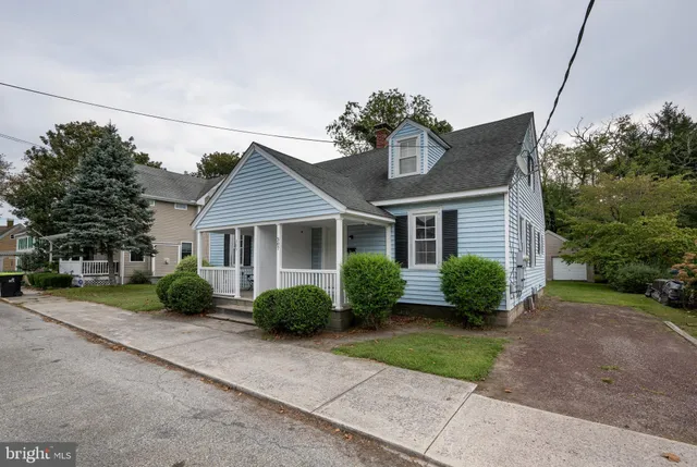 $385,000 | 305 Walnut Street, Milton, DE 19968