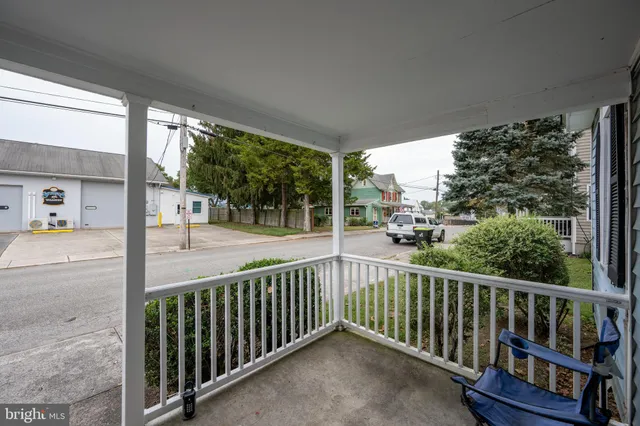 $385,000 | 305 Walnut Street, Milton, DE 19968