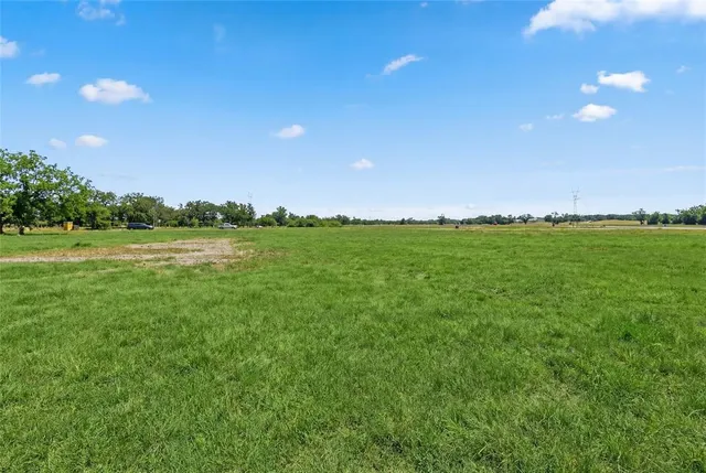 $525,000 | 406 Valerie Way, Copper Canyon, TX 76226