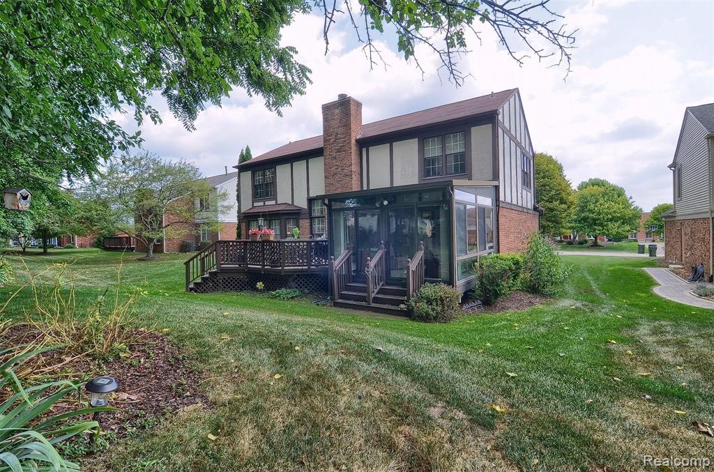 1237 Sandy Ridge Drive Rochester Hills, MI 48306 - Photo 32 of 35