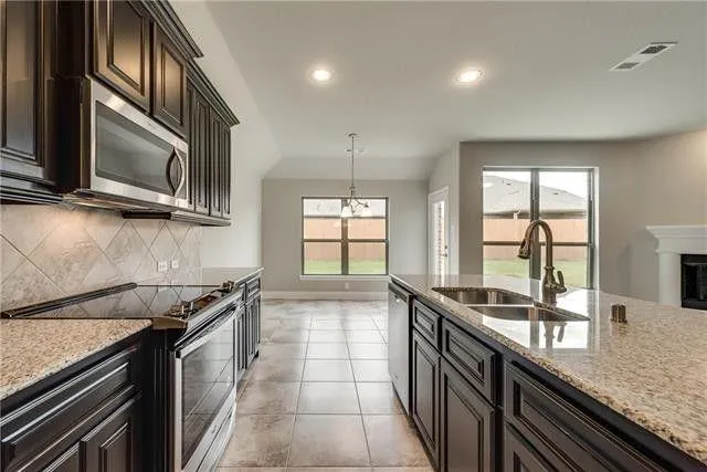 $2,599 | 16709 White Rock Boulevard, Prosper, TX 75078