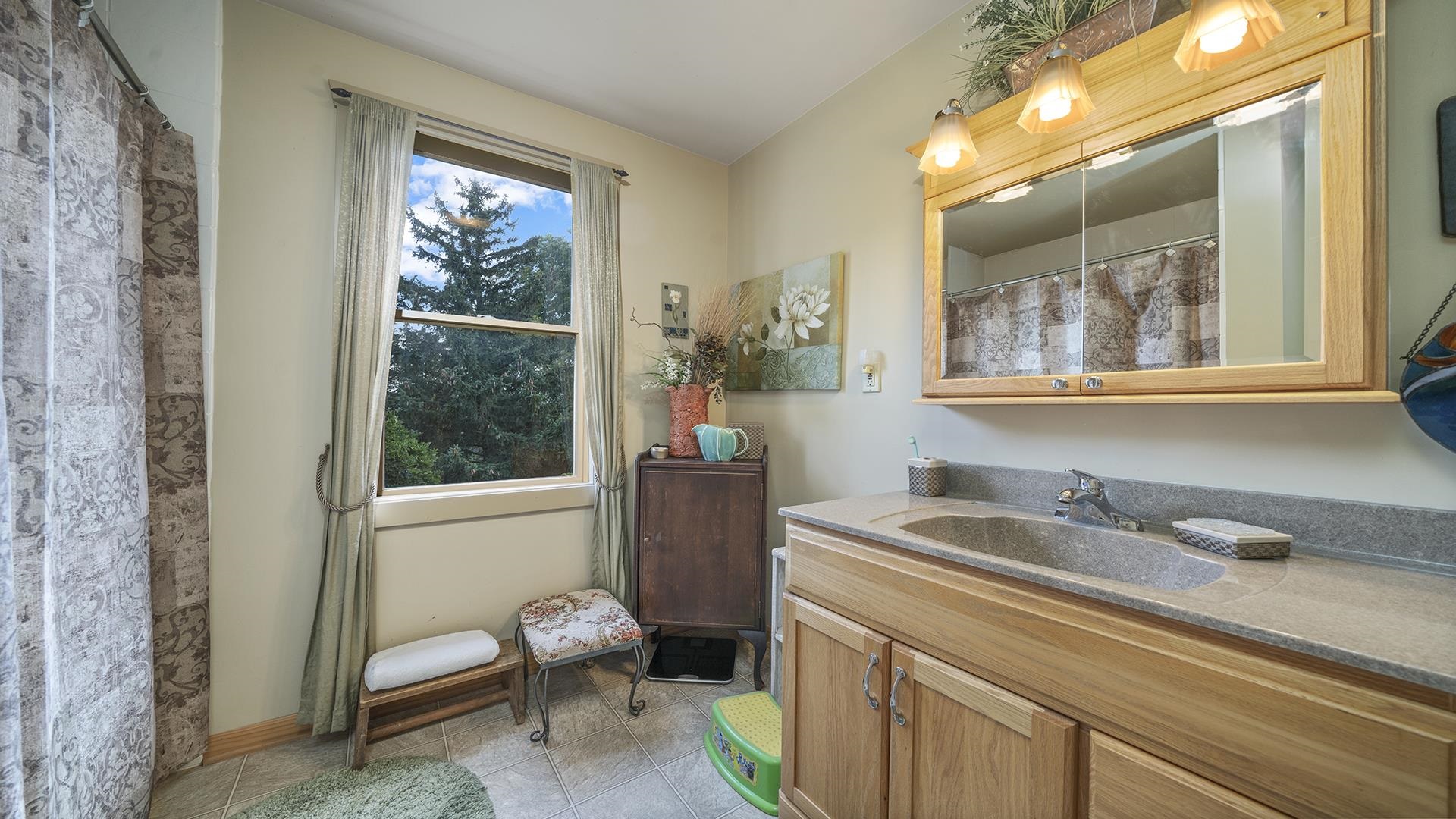 6443 Latham Road Rockford, IL 61101 - Photo 25 of 46 Gallery Image 25