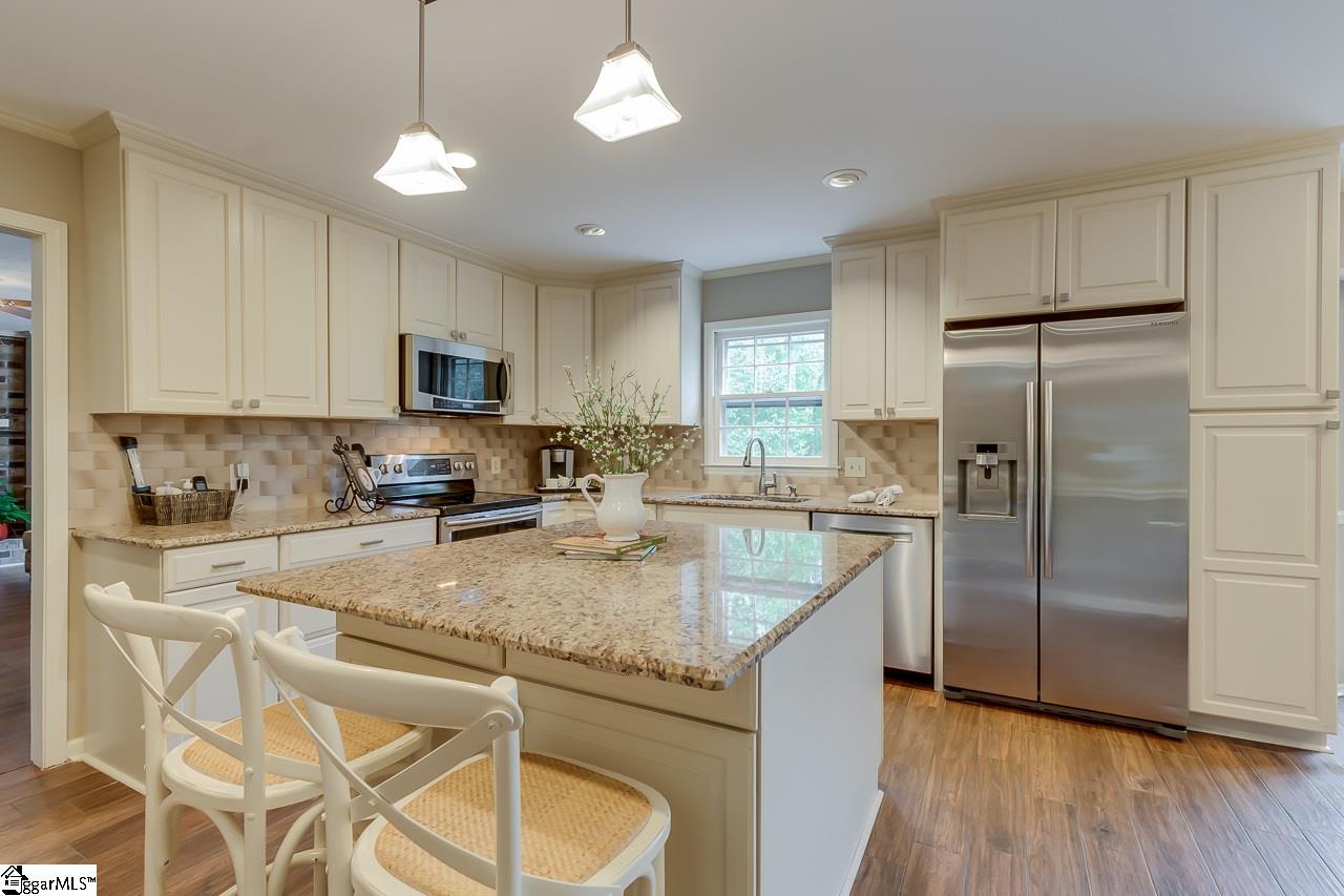 124 Northridge Road Greer, SC 29650 - Photo 15 of 36 Gallery Image 15