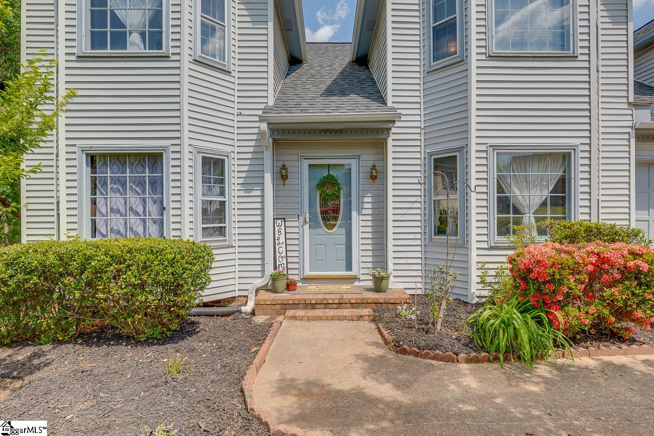124 Northridge Road Greer, SC 29650 - Photo 4 of 36 Gallery Image 4
