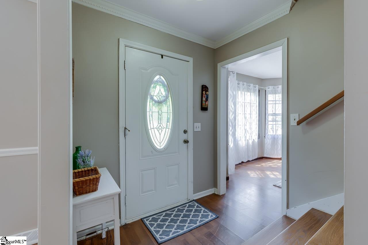 124 Northridge Road Greer, SC 29650 - Photo 6 of 36 Gallery Image 6