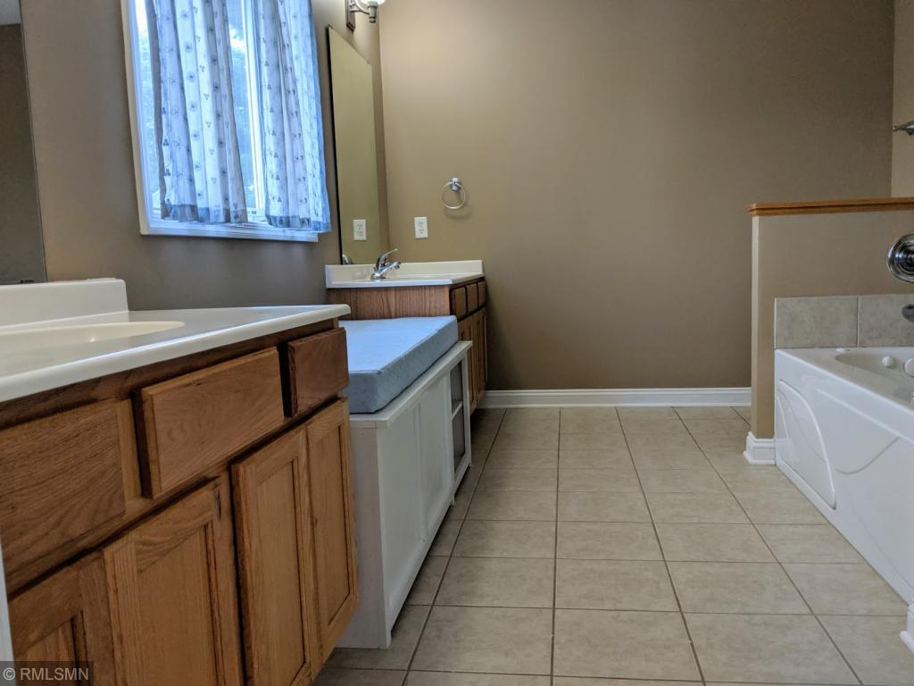 962 Stanwix Road Eagan, MN 55123 - Photo 20 of 31 Gallery Image 20