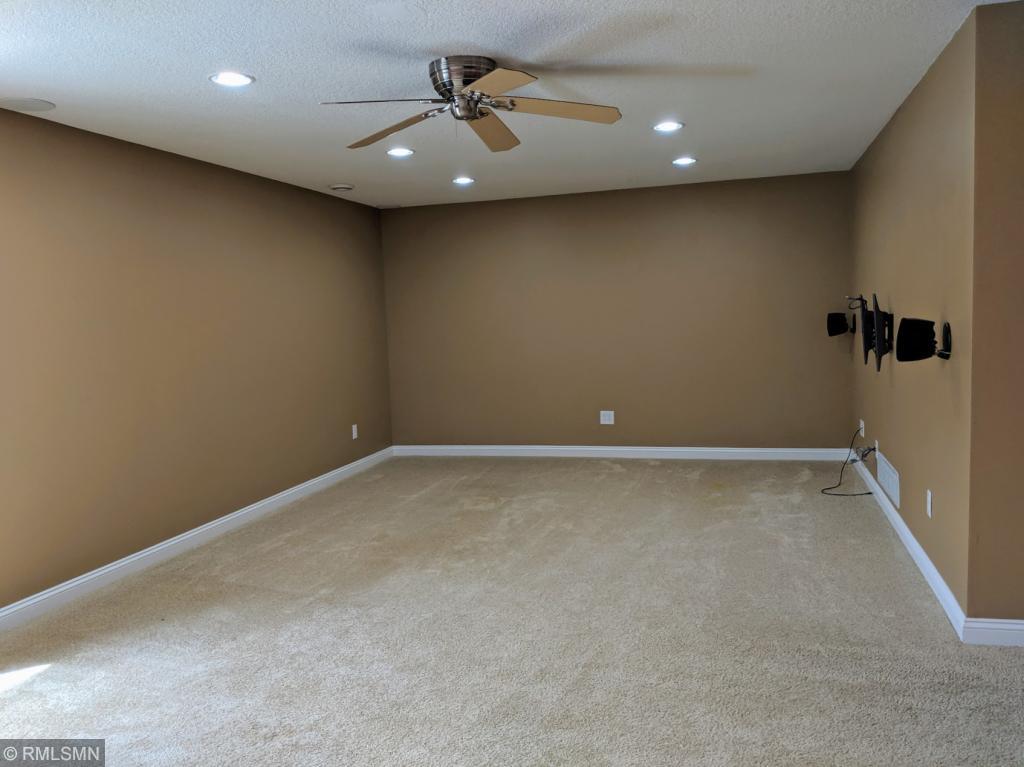962 Stanwix Road Eagan, MN 55123 - Photo 27 of 31 Gallery Image 27