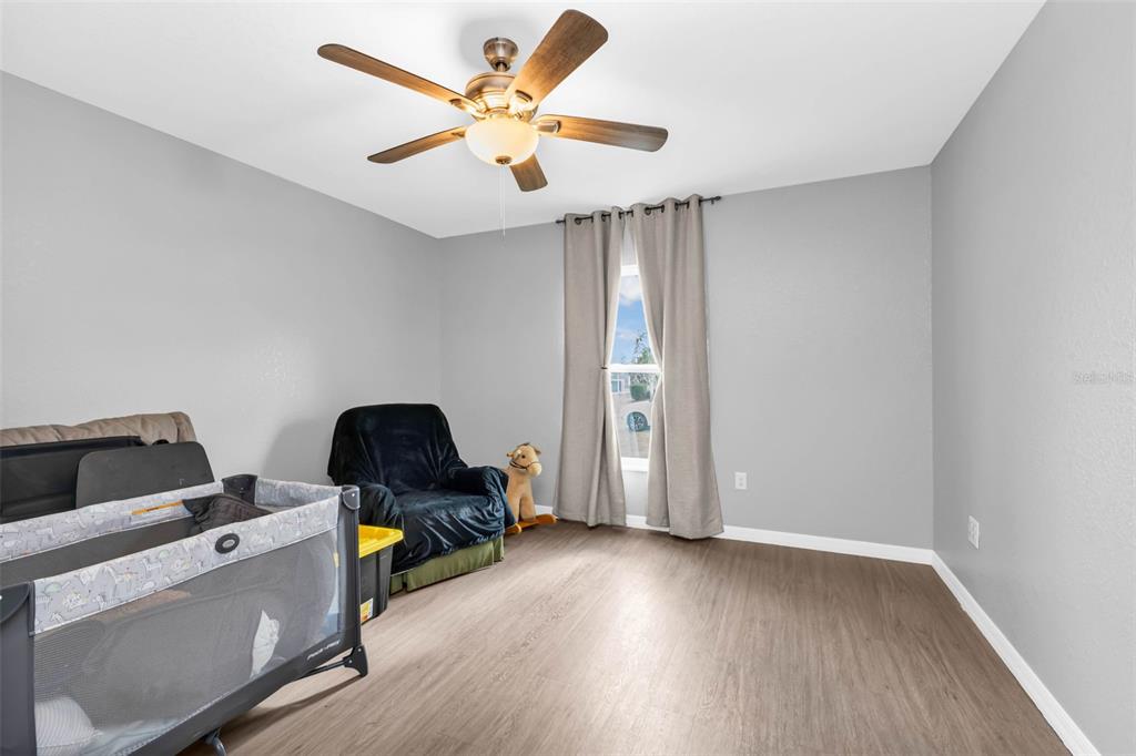 11615 Southwest Orange Avenue Arcadia, FL 34269 - Photo 20 of 27 a view of workspace with wooden floor