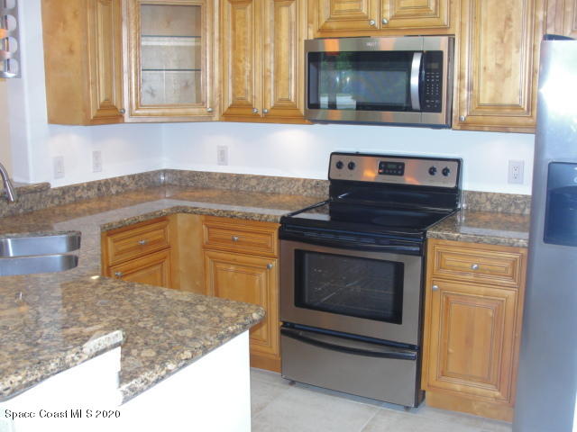 7667 North Wickham Road, Unit 1504 Melbourne, FL 32940 - Photo 12 of 27 Kitchen