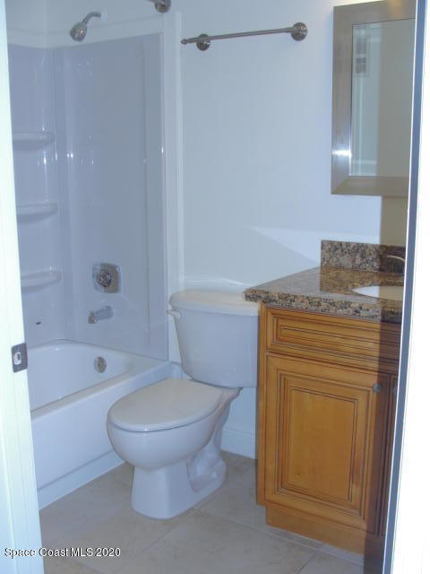 7667 North Wickham Road, Unit 1504 Melbourne, FL 32940 - Photo 25 of 27 Bedroom 2 Shower & Tub single sink