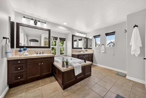 $1,795,000 | 1656 Trenton Way, San Marcos, CA 92078