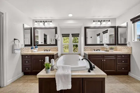 $1,795,000 | 1656 Trenton Way, San Marcos, CA 92078