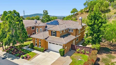 $1,795,000 | 1656 Trenton Way, San Marcos, CA 92078
