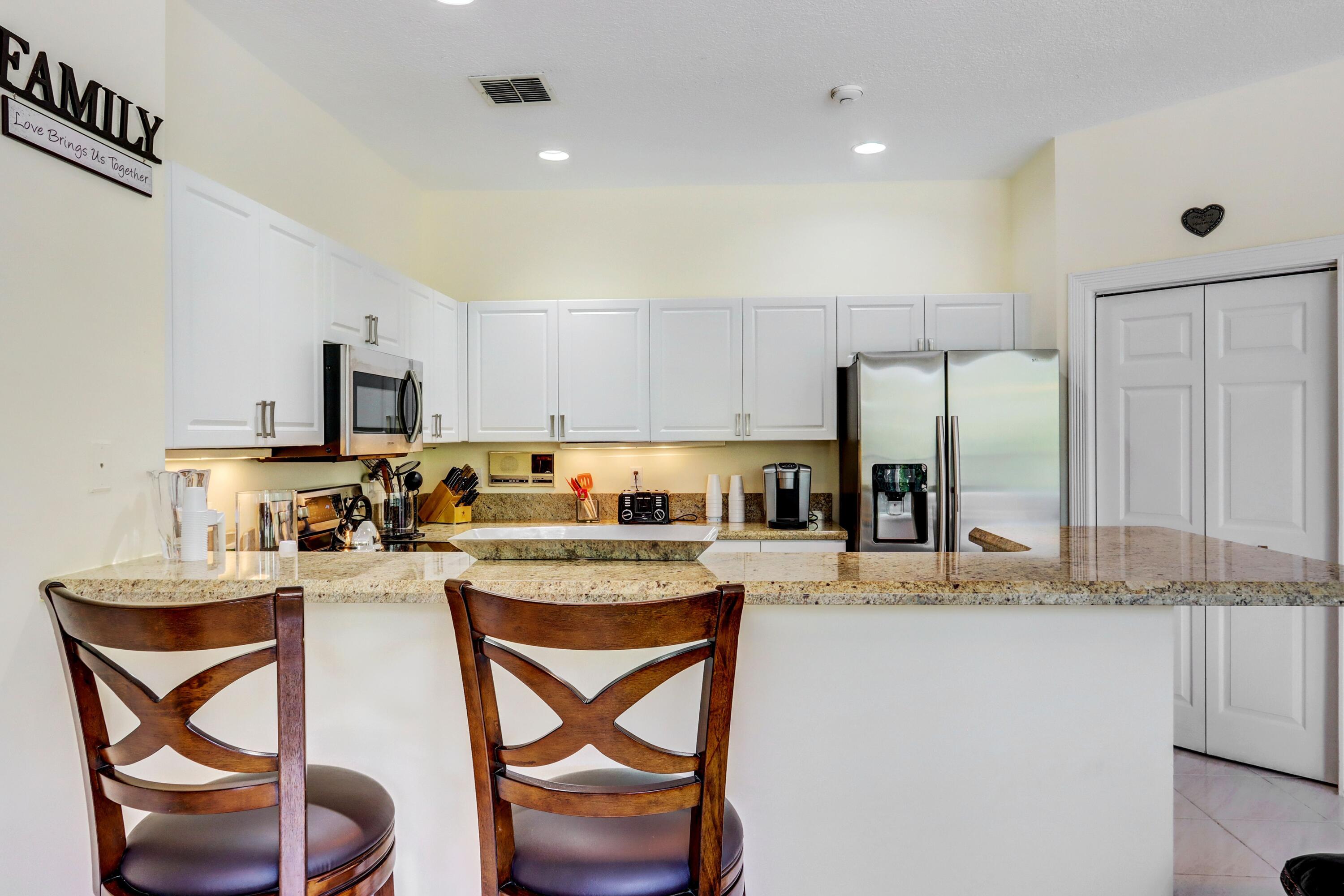 4075 Northwest 58th Lane Boca Raton, FL 33496 - Photo 8 of 24 Kitchen - 2