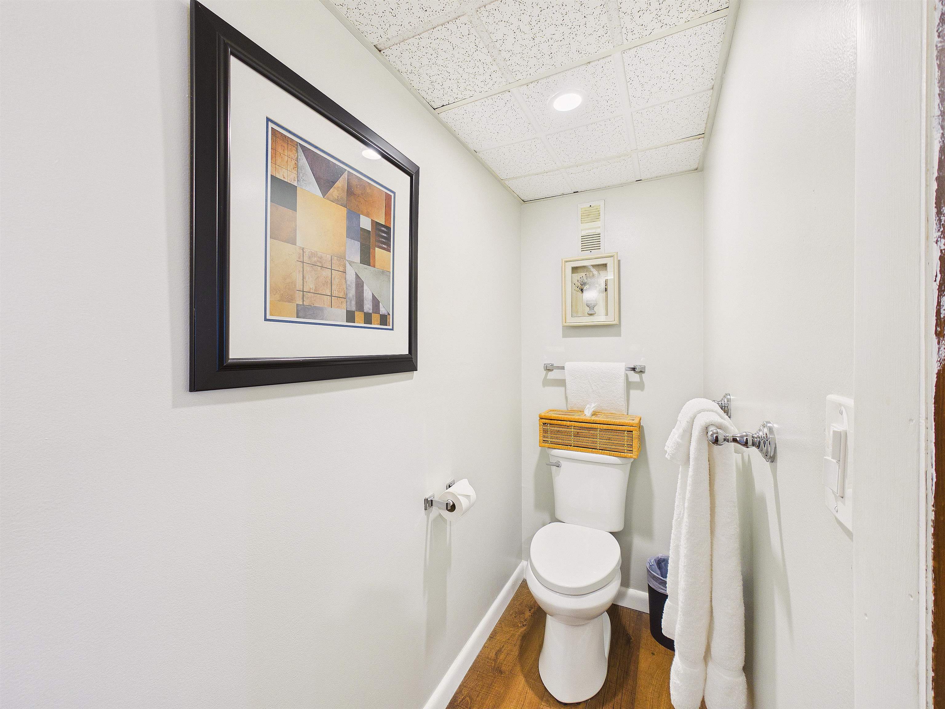 137 East Mountain Road, Unit 2B3 Killington, VT 05751 - Photo 14 of 43