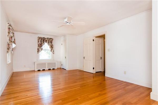 14 Harland Road Waltham, MA 02453 - Photo 13 of 21 Gallery Image 13