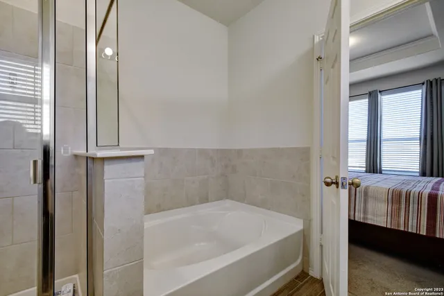 $2,450 | 317 Kotara Canyon, San Antonio, TX 78260