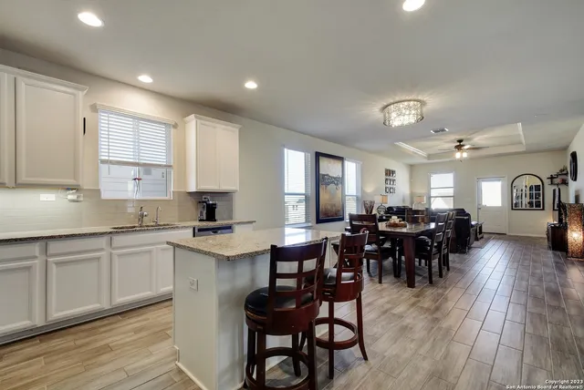 $2,450 | 317 Kotara Canyon, San Antonio, TX 78260