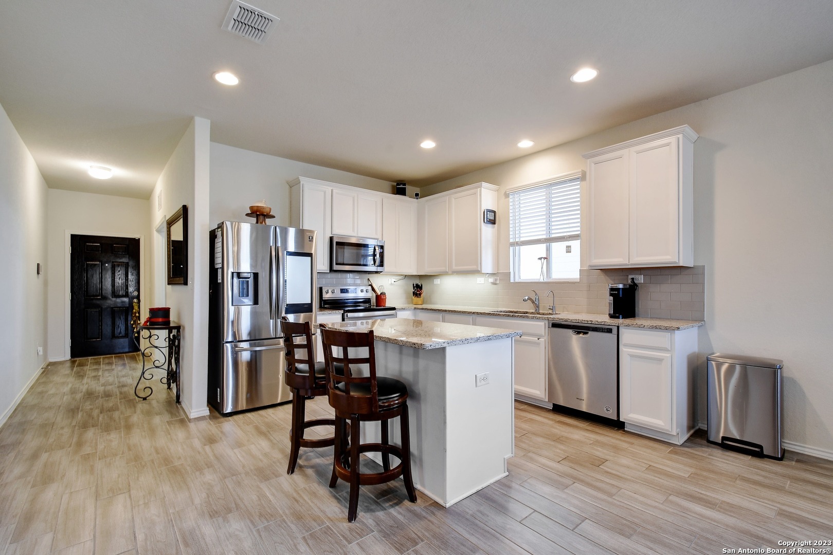 317 Kotara Canyon San Antonio, TX 78260 - Photo 4 of 25