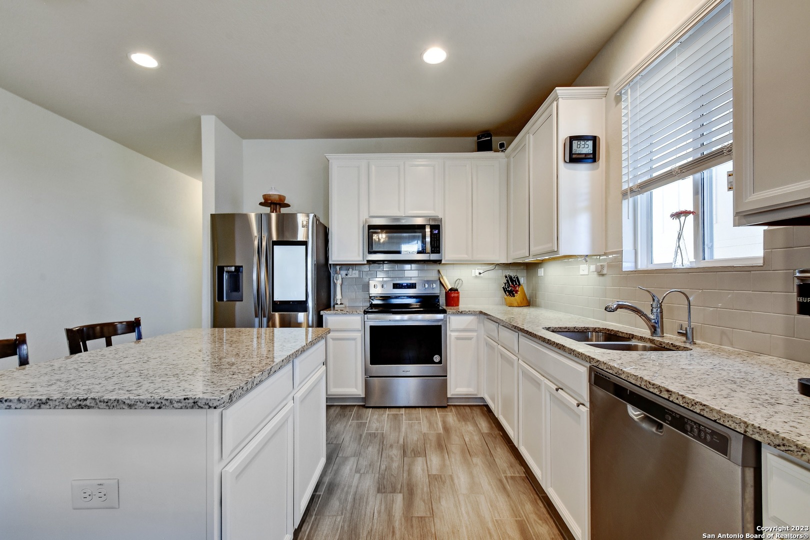 317 Kotara Canyon San Antonio, TX 78260 - Photo 5 of 25