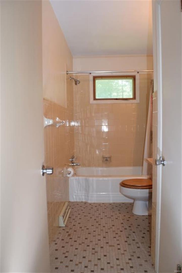 916 Imbs Station Road Dupo, IL 62239 - Photo 12 of 24 Gallery Image 12