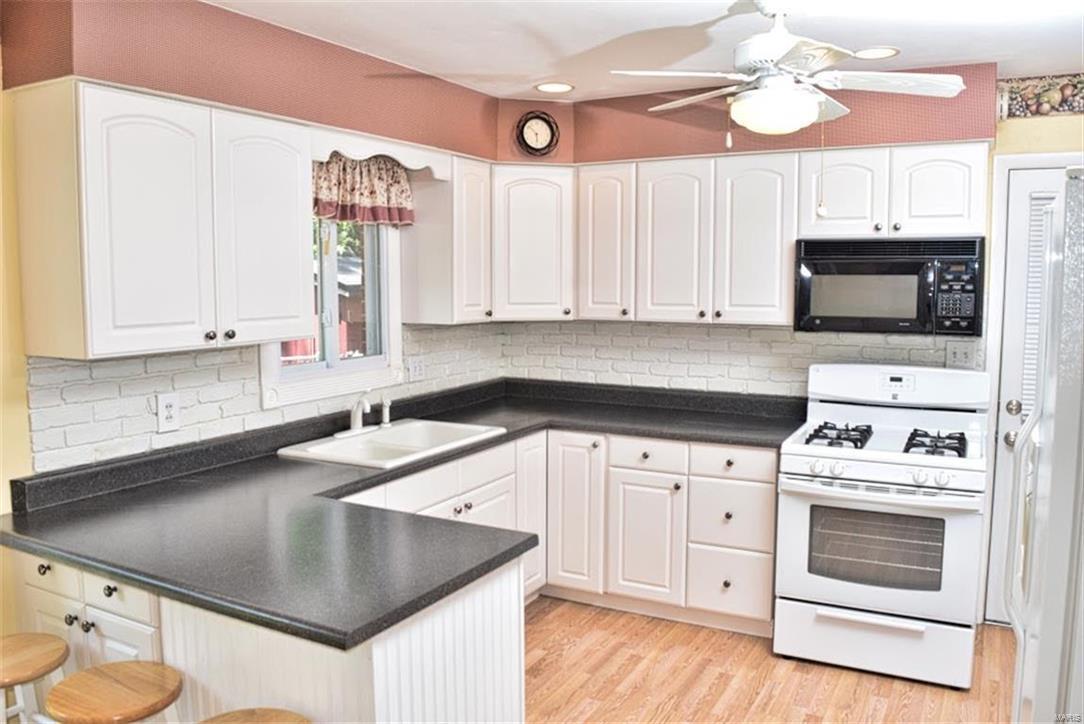 916 Imbs Station Road Dupo, IL 62239 - Photo 4 of 24 Gallery Image 4