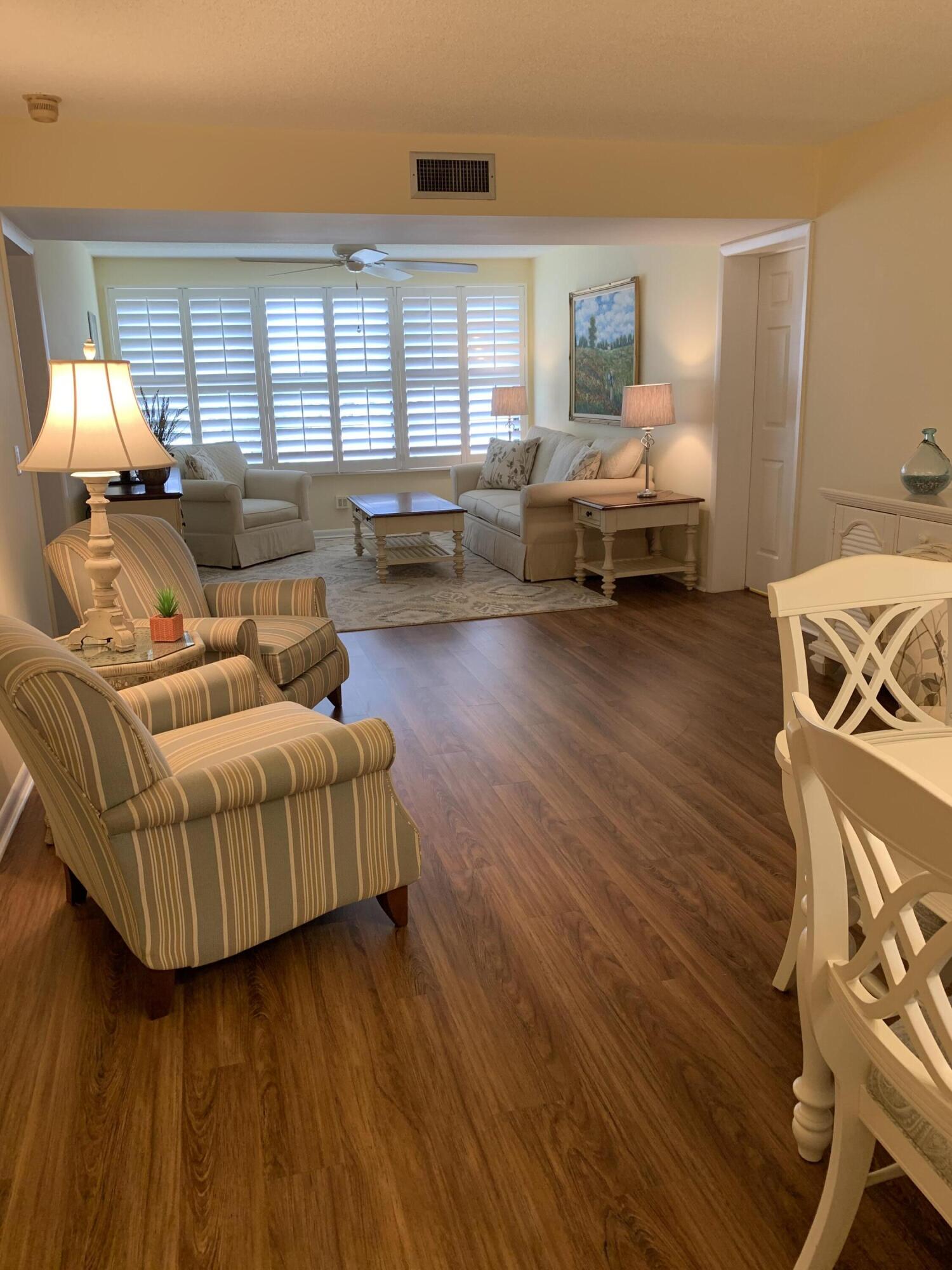 6037 Balboa Circle, Unit 303 Boca Raton, FL 33433 - Photo 7 of 35 IMG-0116