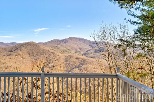 $425,000 | 889 Big Ridge Road, Franklin, NC 28734