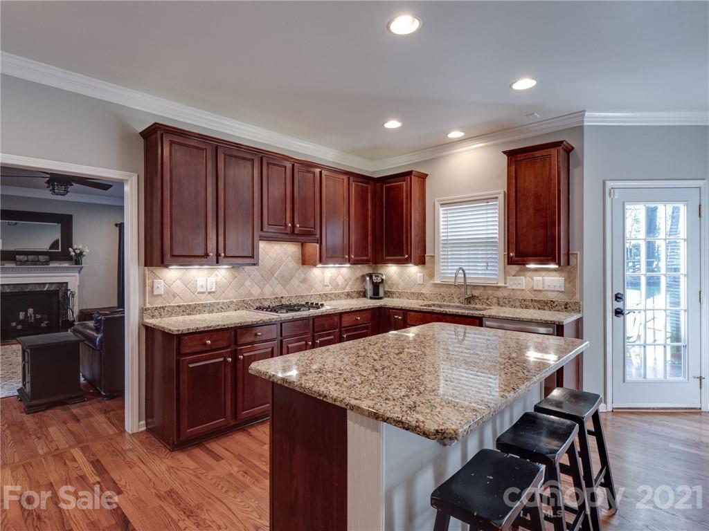 12025 Farnborough Road Huntersville, NC 28078 - Photo 13 of 43 Gallery Image 13
